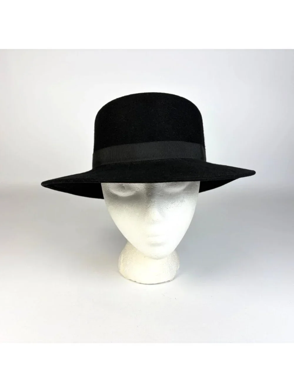 Vintage Berkshires Mohn Brothers Wide Brim Ladies Hat Black Wool Made in USA